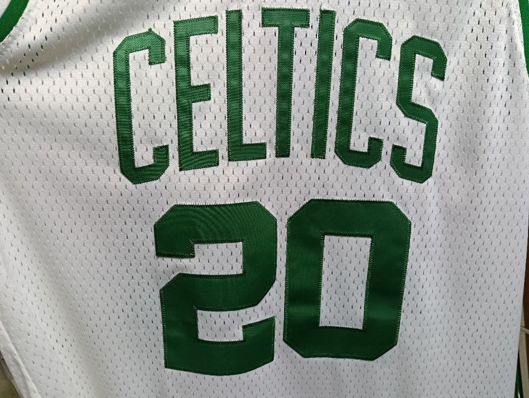 新品タグ付き！アディダス製 セルティックス レイ・アレン スウィングマンジャージ