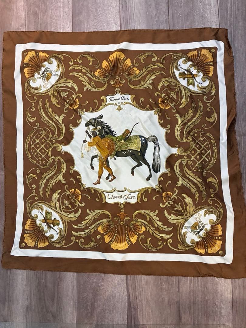 エルメス　スカーフ　ビンテージ　ブラウン　茶色　カレ　90