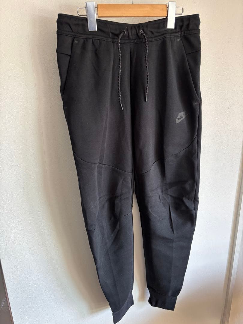 新品! NIKE/ナイキ　テックフリースジョガーパンツ