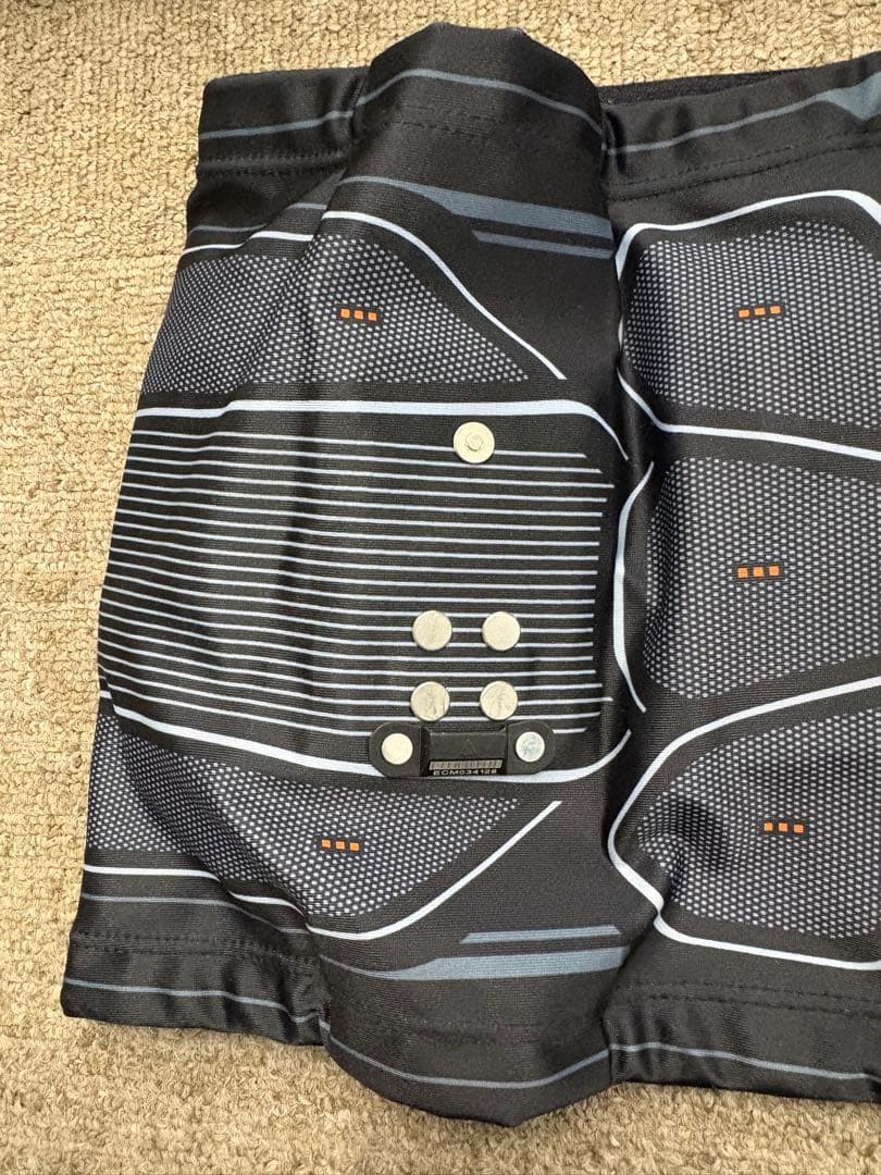 【専用】シックスパッド Powersuit Core Belt Mサイズ 正規品