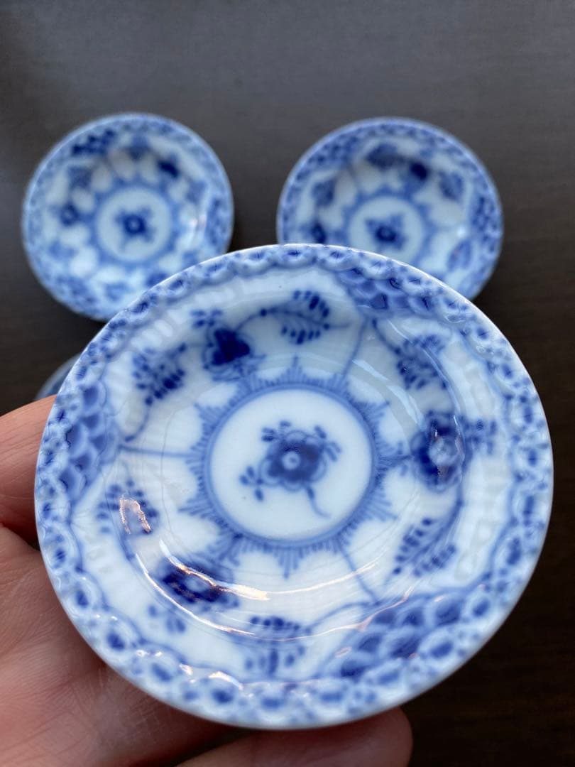 と*ん様 ロイヤルコペンハーゲンブルーフルーテッドハーフレース1/504 の4枚