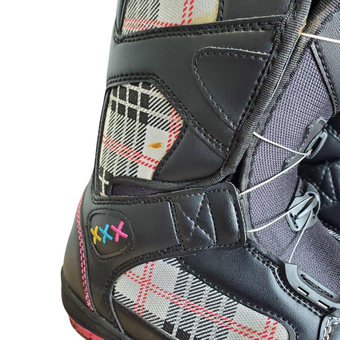 【美品】スノーボードブーツ 女性用 23.0 ブラック/ピンク