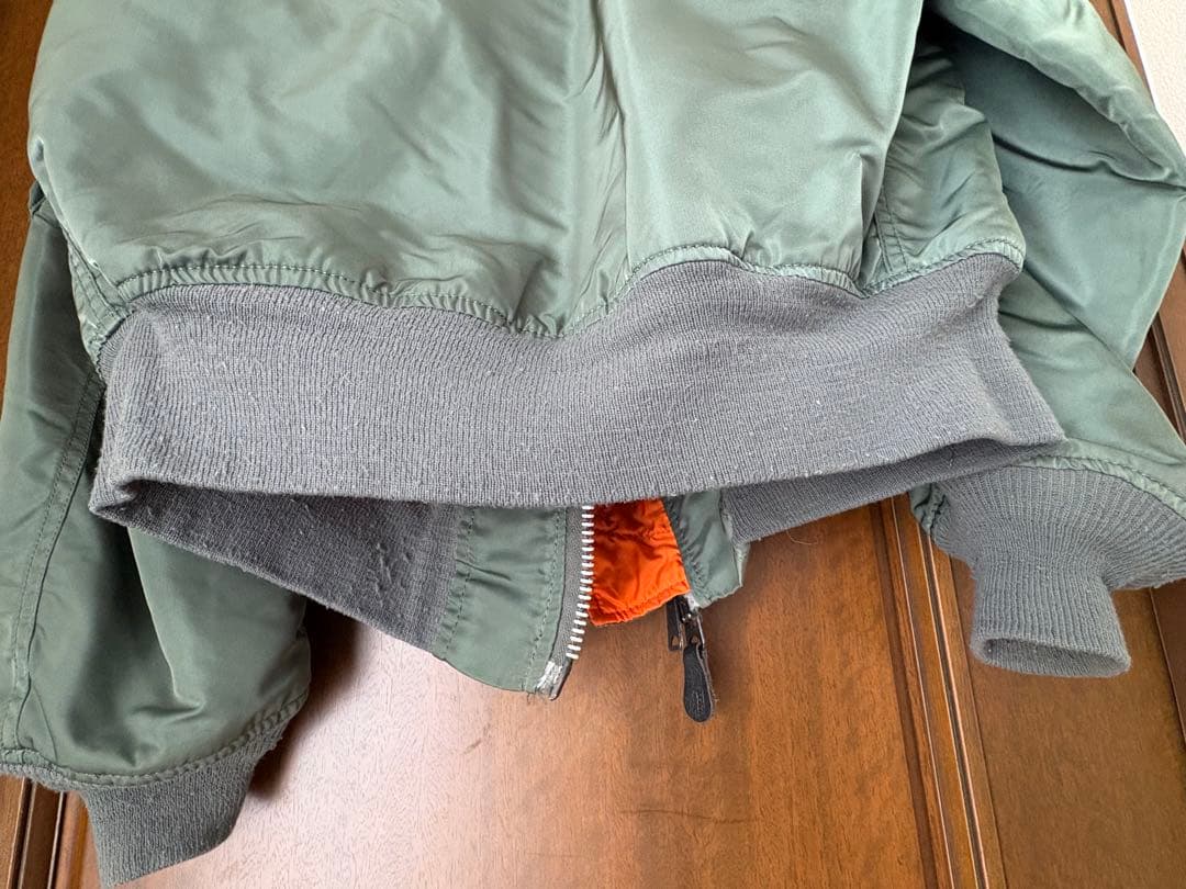 美品！米国製！オリーブグリーン MA-1ジャケット！サイズＭ！