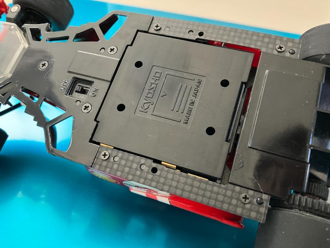 【週末値下げ】ミニッツ★F1★フェラーリF2005★セット