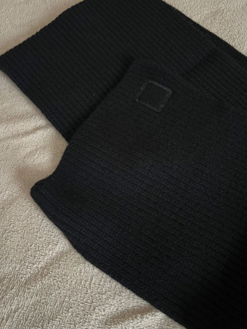 STONE  ブラック　ウールマフラー 新品タグ付き