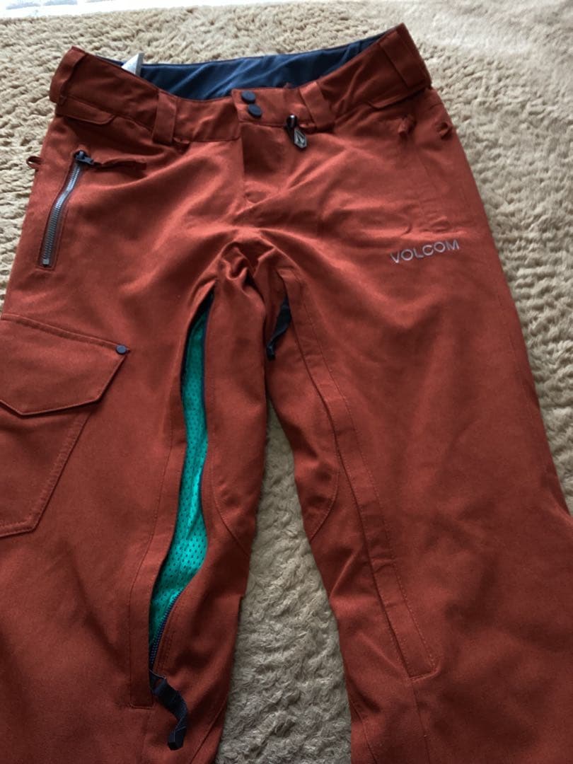 VOLCOM レディースXSスノボウェアスキーウェア