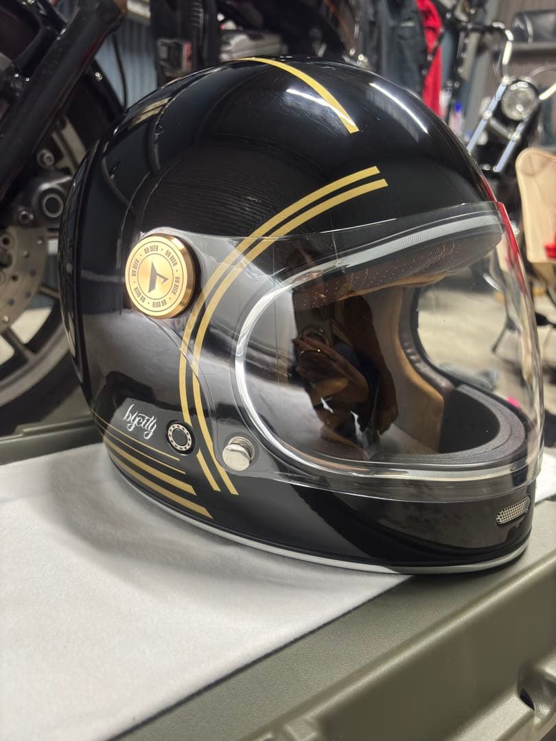 By cityフルフェイスヘルメット ロードスター3ブラック/ゴールド ハーレー