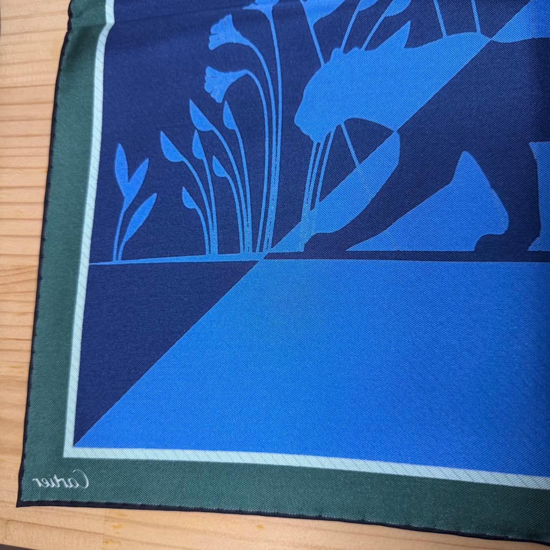 NR/9.27/8 カルティエ　シルクスカーフ