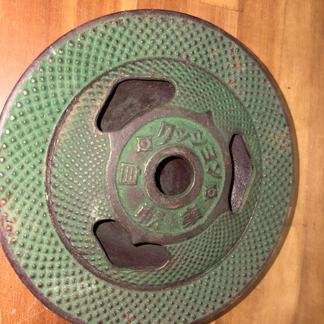 。レトロ鉄製クッシヨン自転車と書いた灰皿D1