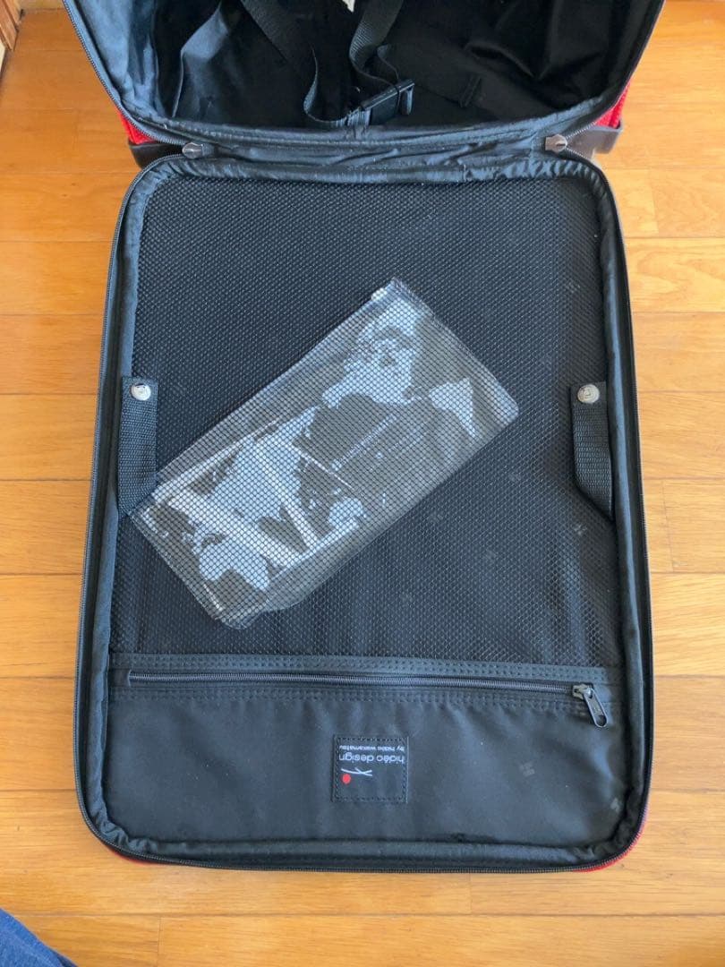 ヒデオワカマツ スーツケース キャリーケース 赤 SPEC スペック 戸田