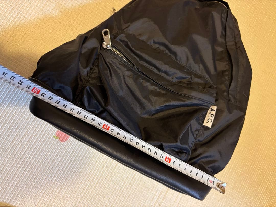 A.P.C. ナイロン×レザー　リュック　ユニセックス