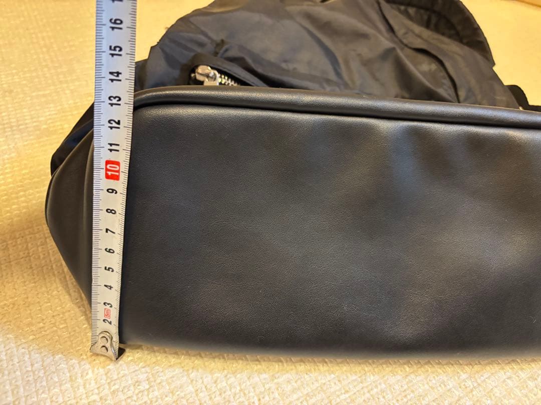 A.P.C. ナイロン×レザー　リュック　ユニセックス