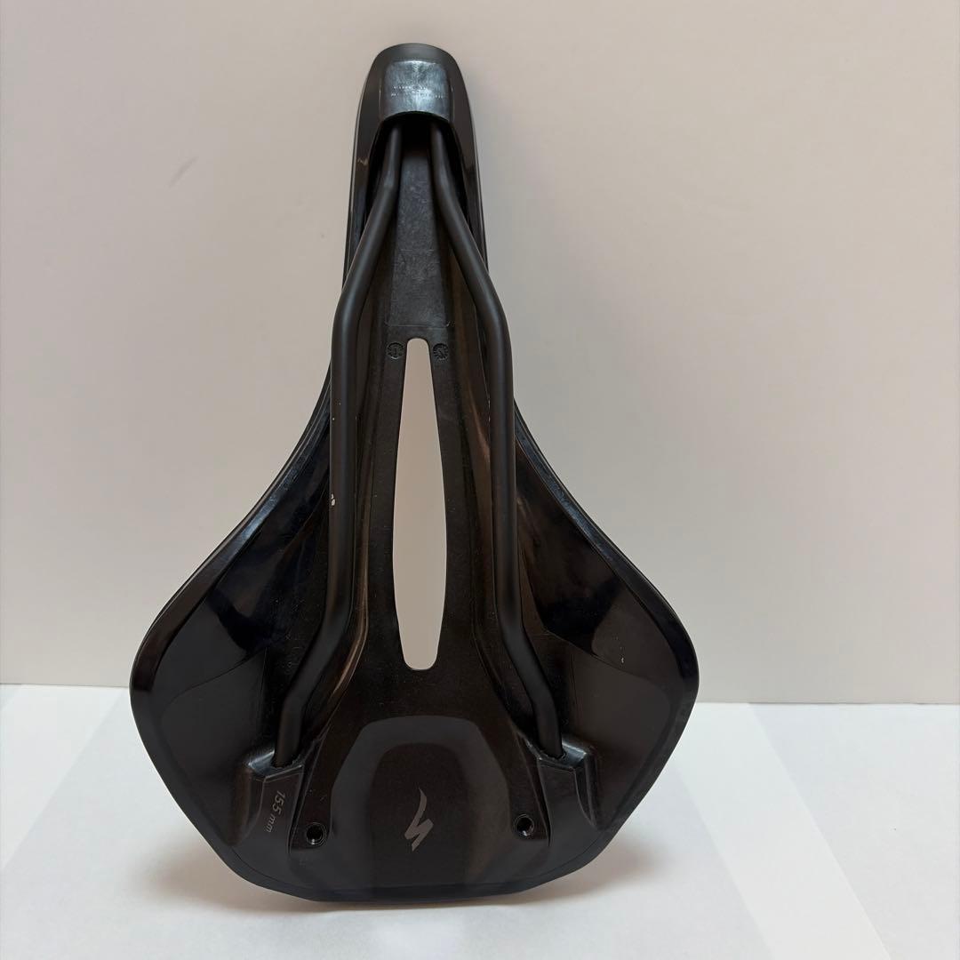 スペシャライズト　PHENOM EXPERT サドル　155mm