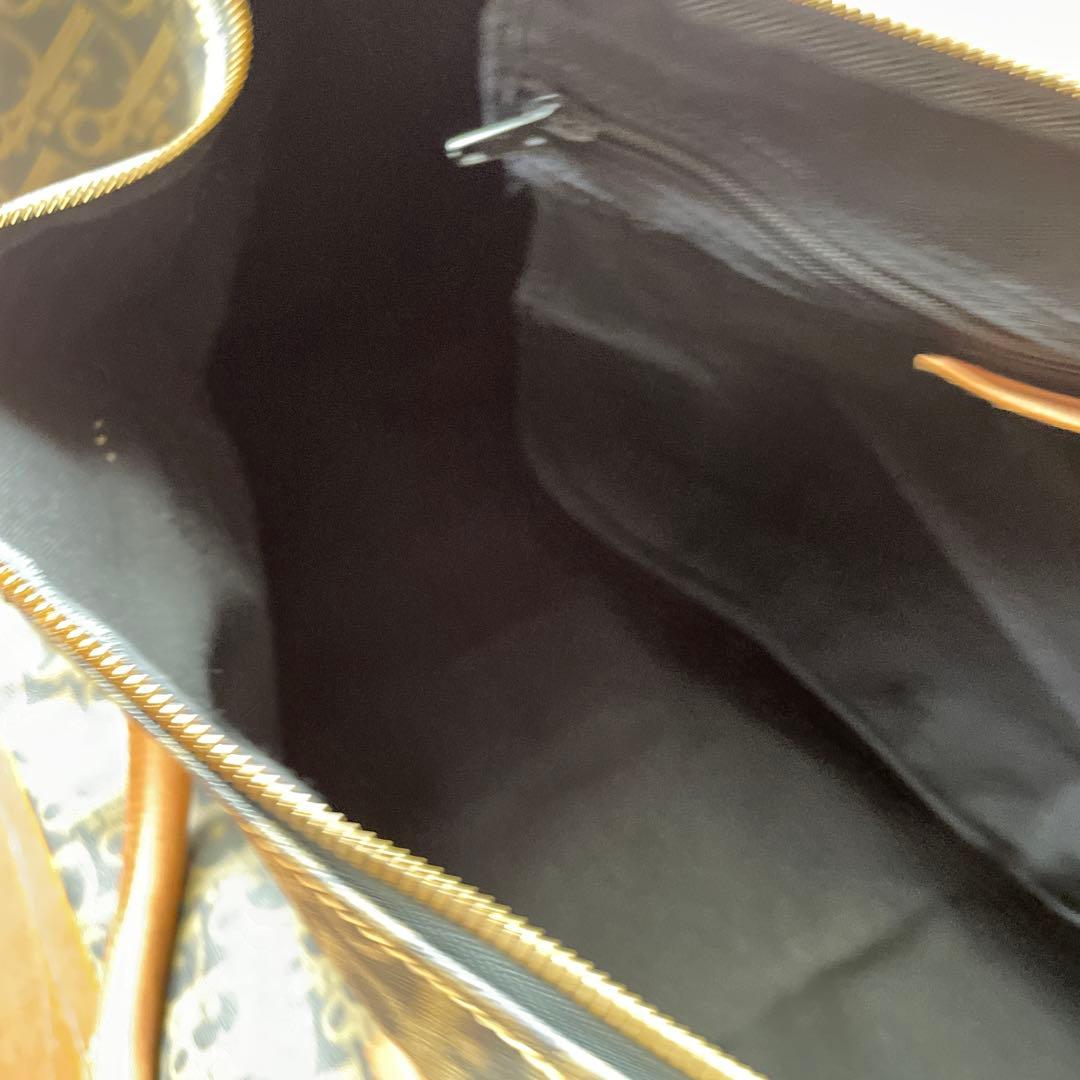 29クリスチャンディオール　ロゴ入りボストンバッグ