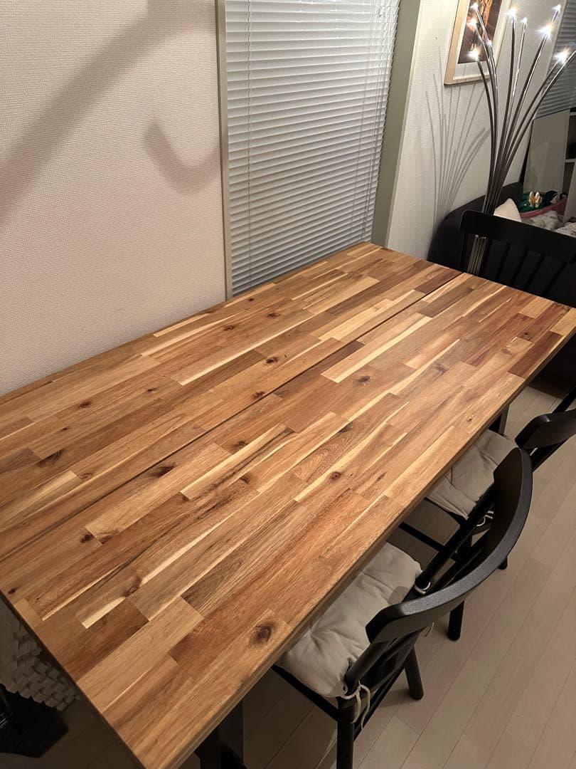 SKOGSTA スコグスタ　IKEAテーブル