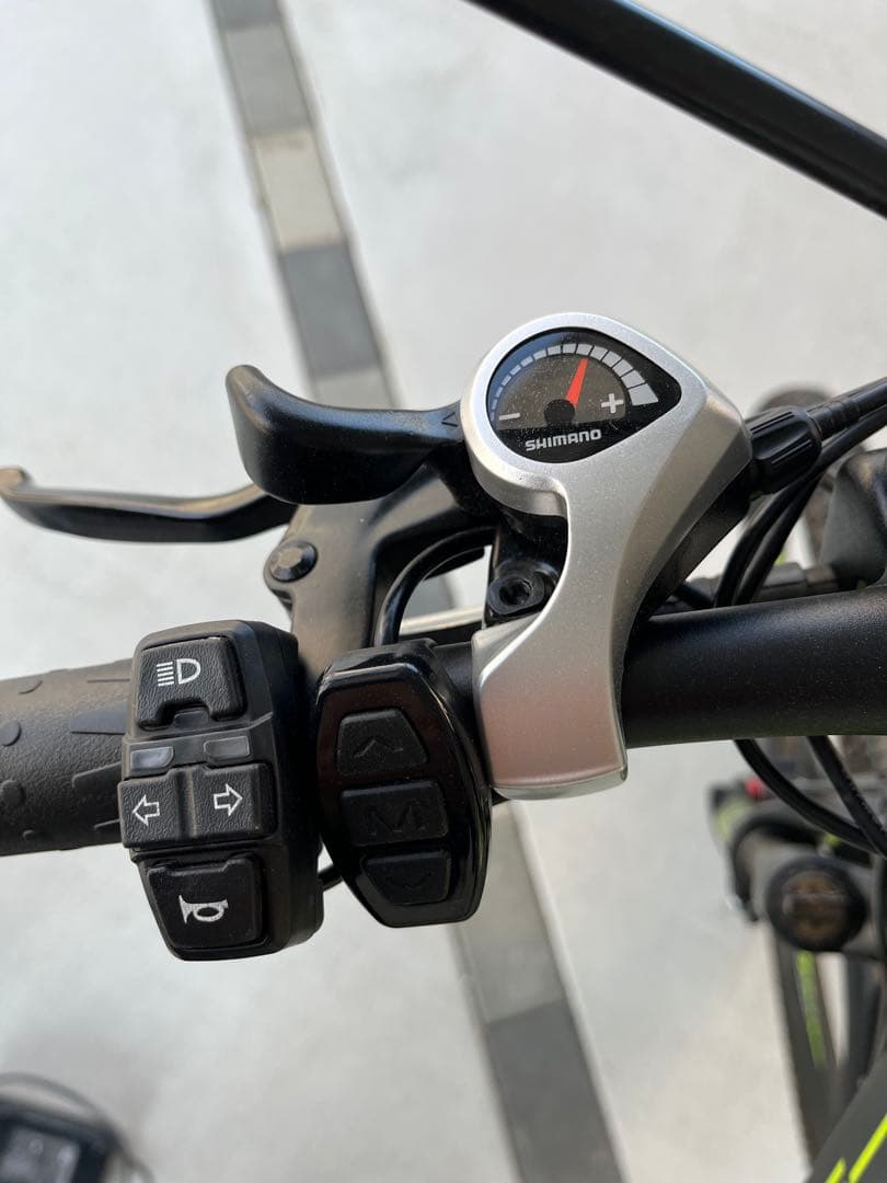 Cyrusher XF-770 折りたたみ自転車 グリーン/ブラック アクセル付