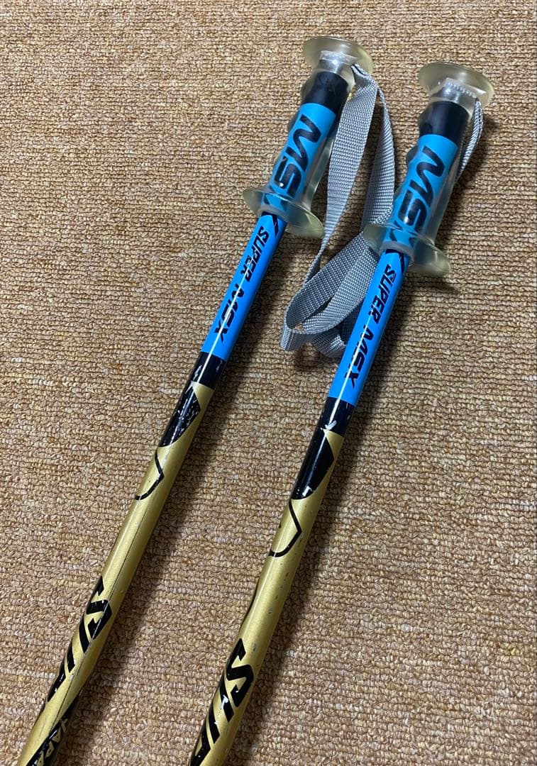 キッズ ★Hart スキー板137cm、ビンディング、ストックの3点セット