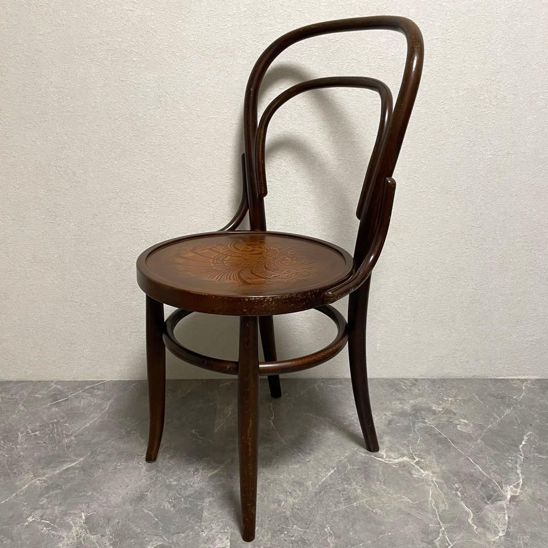 秋田木工　ベントウッドチェア 無垢曲木椅子　座面彫刻　英国アンティーク調