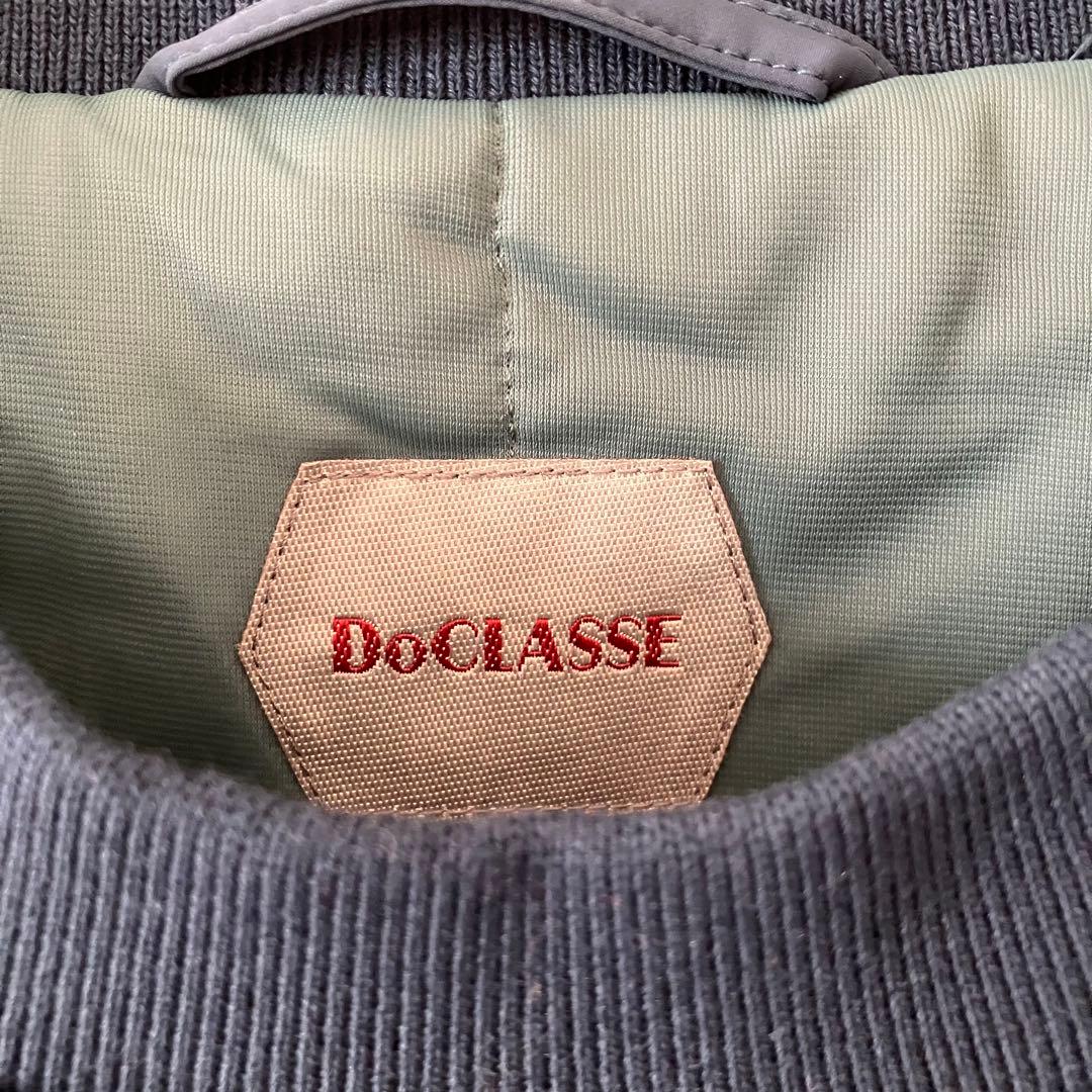 美品 DoCLASSEドゥクラッセ マジカルサーモプルオーバーブルゾン ネイビー