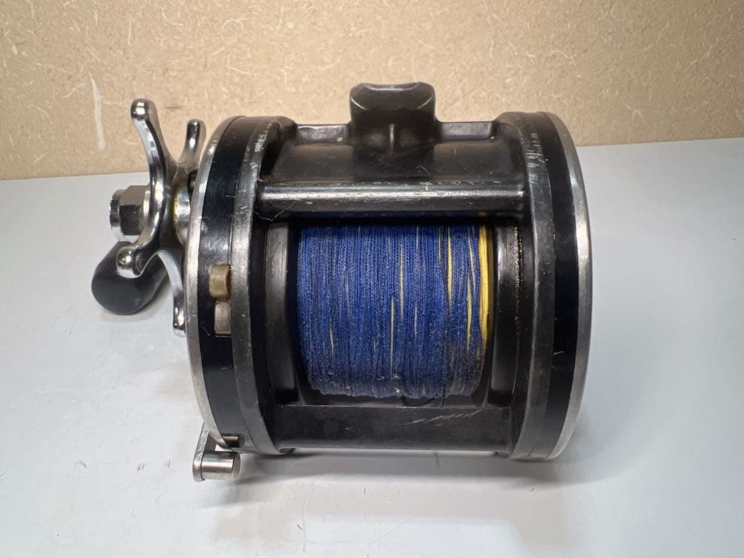 リール RYOBI ADVENTURE 80L