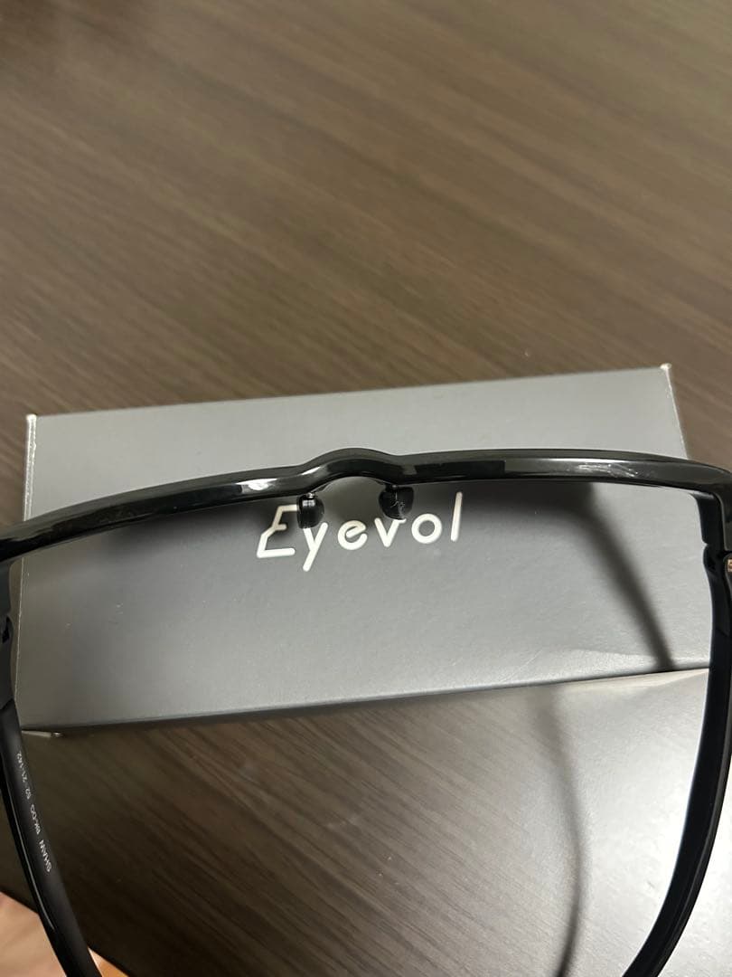 アイヴォル Eyevol SHAW 偏光レンズサングラス