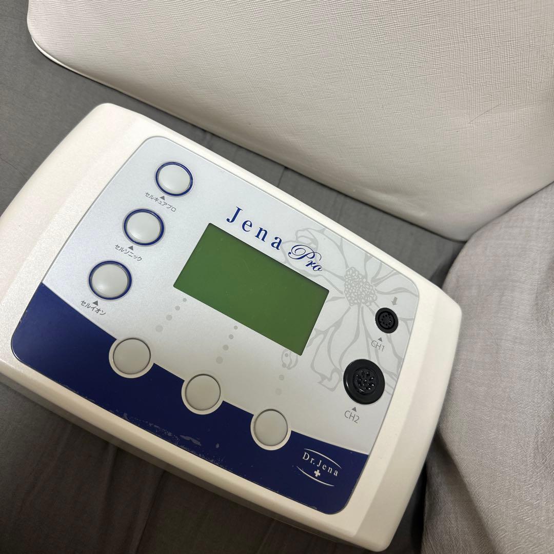 Cell cure pro /美顔器