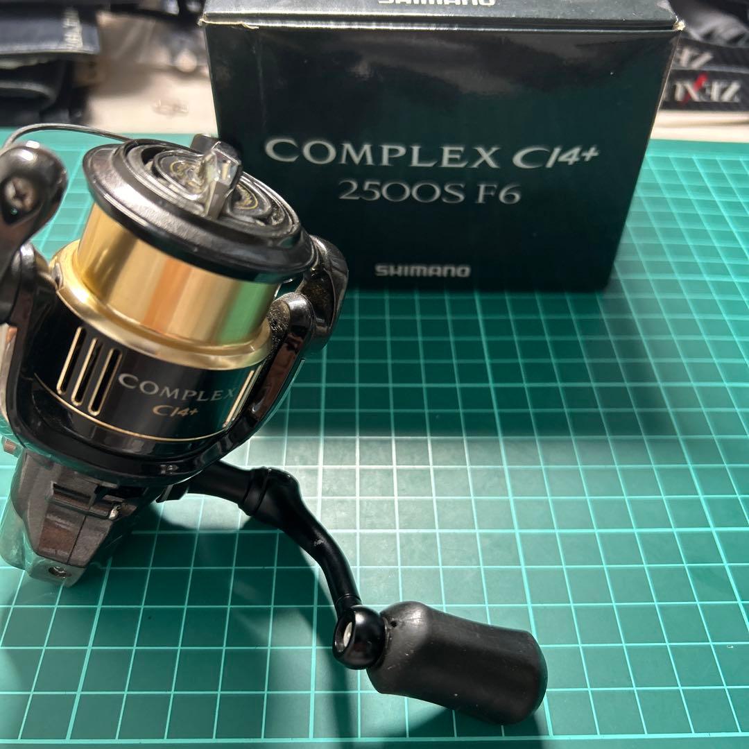 LEXA 2500D スピニングリール ブラック/シルバー フィッシング