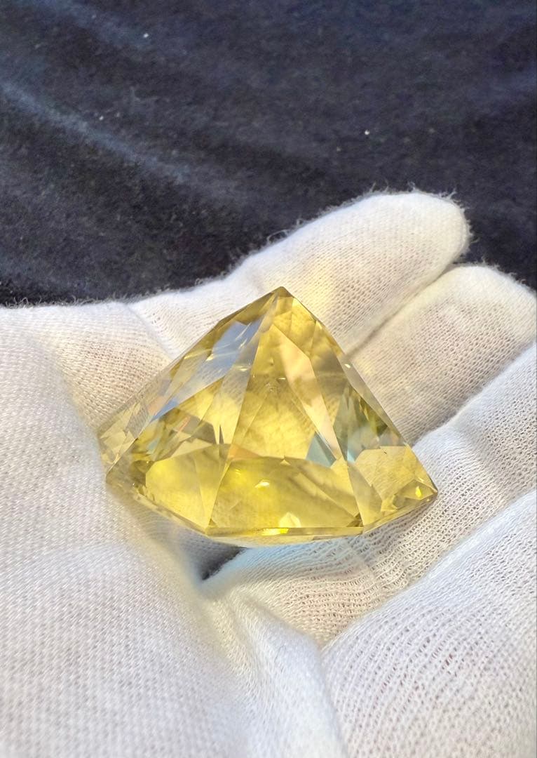 【希少 入手困難】特大 ハイクオリティ シトリン ジュエリーカット 透明度抜群！