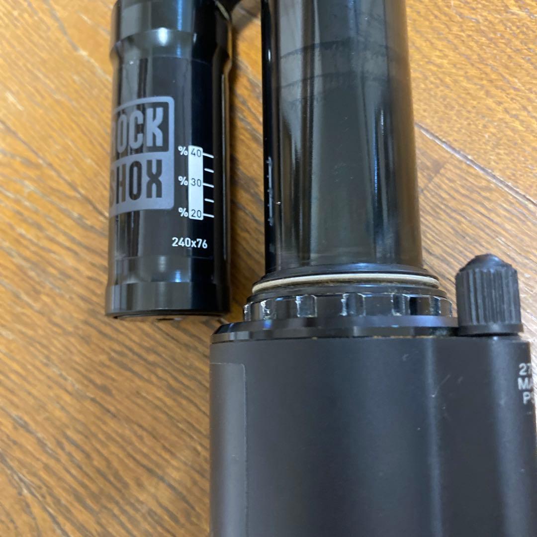 パーツ Rockshox Vivid Air R2C