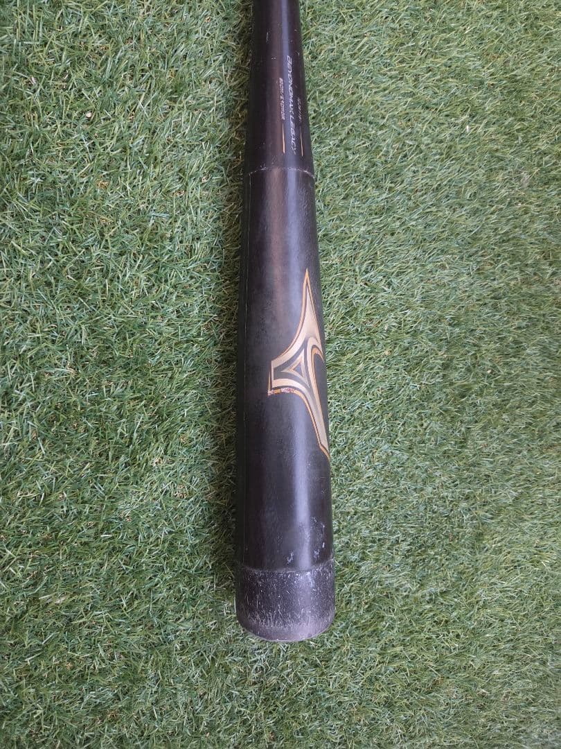 BEYOND MAX LEGACY 少年用バット　バットケース付き　レガシー