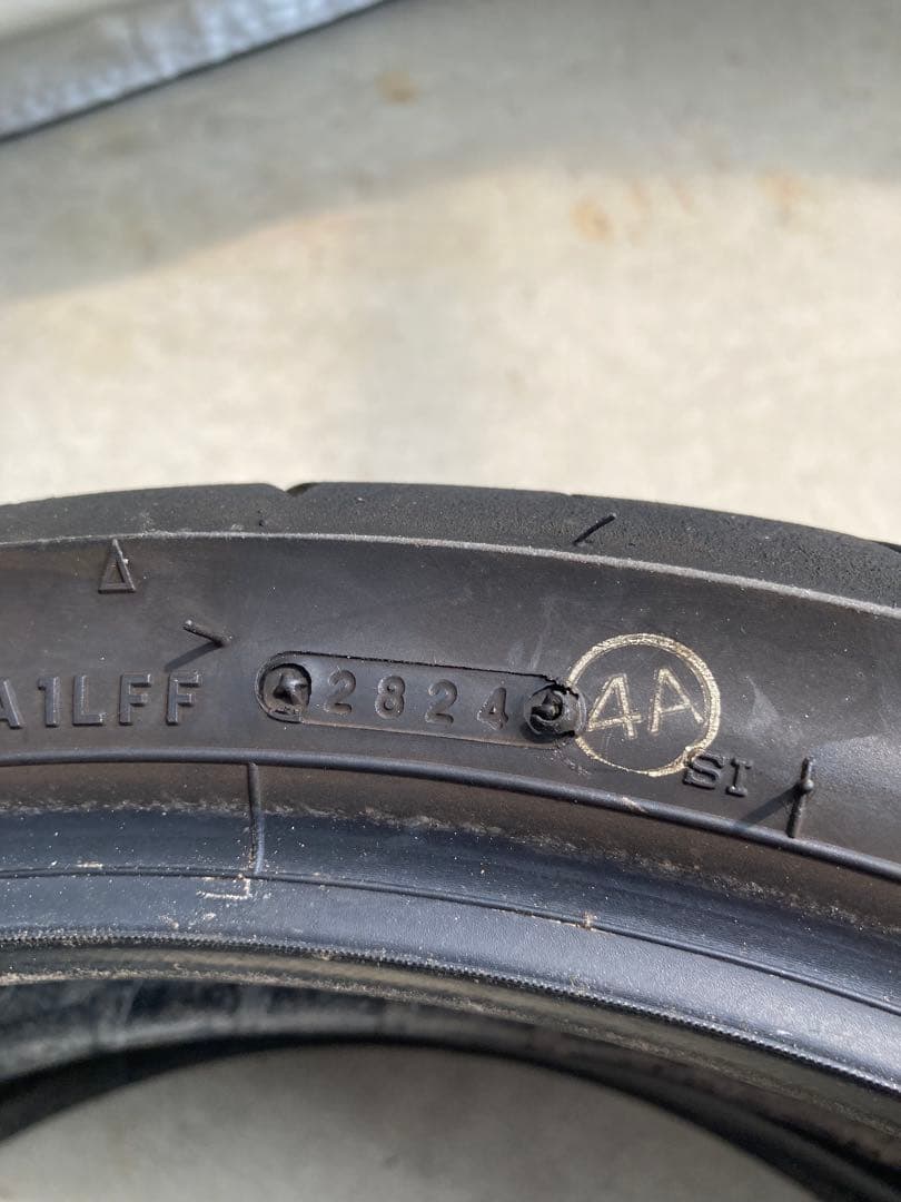 IRC RX-03 SPEC R 110/70-17 140/70-17 中古