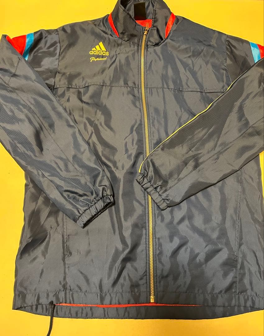 【人気】adidas Professional　金ロゴ刺繍　セットアップ　2XO