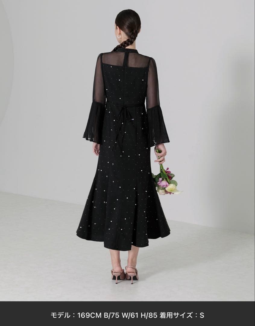 【LEJA】パールビジュー付き透け感プリーツフレアスリーブビーズマーメイド