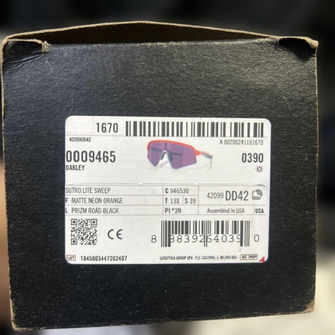 未使用 国内正規 OAKLEY 9465 SUTRO LITE SWEEP