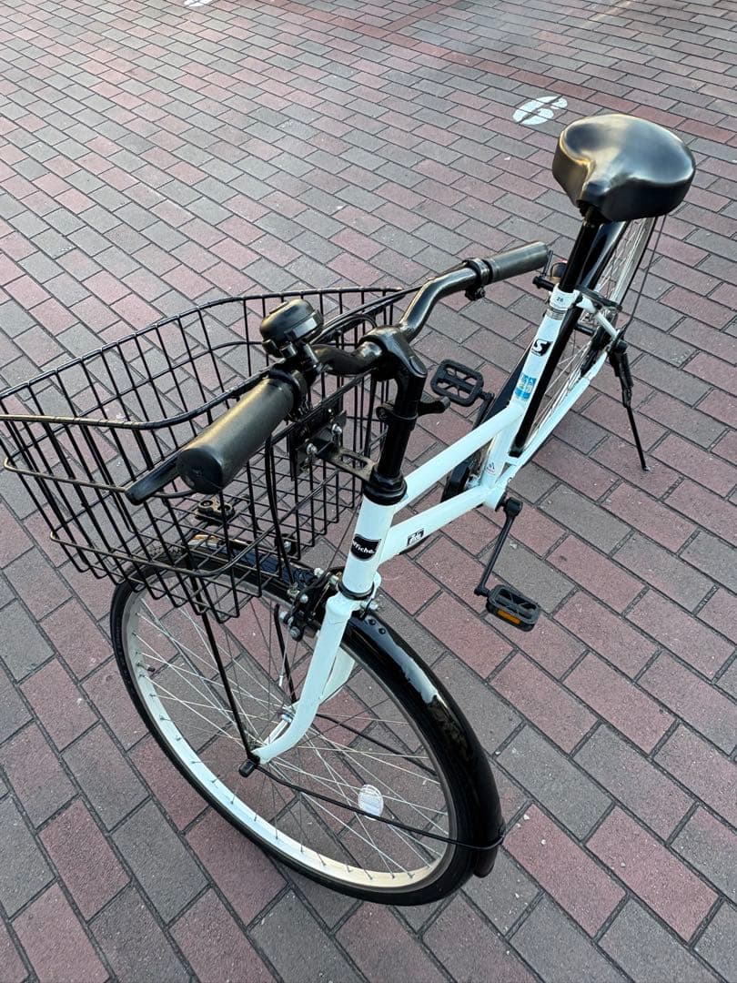 新品タイヤ・シティーサイクル(26㌅)配達出来ます。お引き取りも可能です。