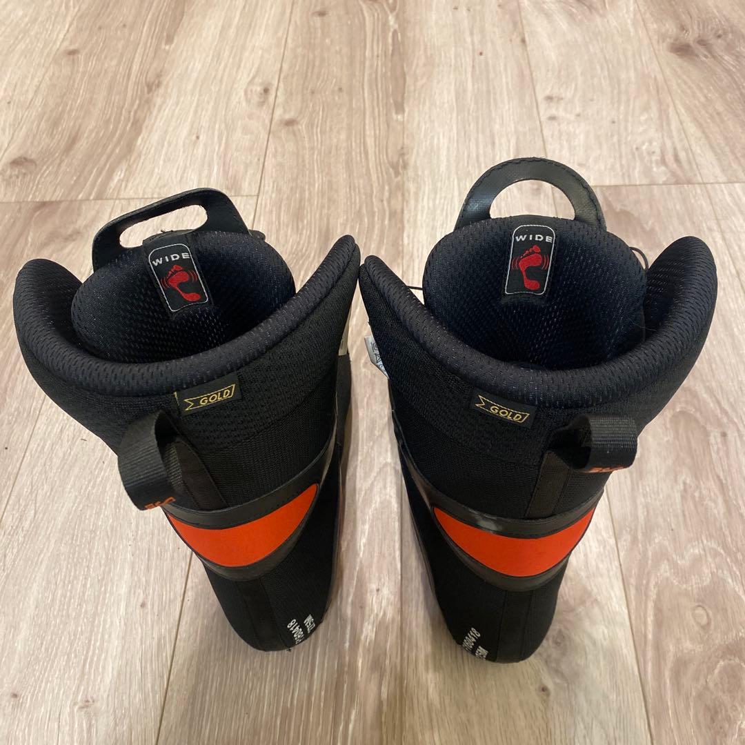 Salomon DIALOGUE WIDEスノーボードブーツ