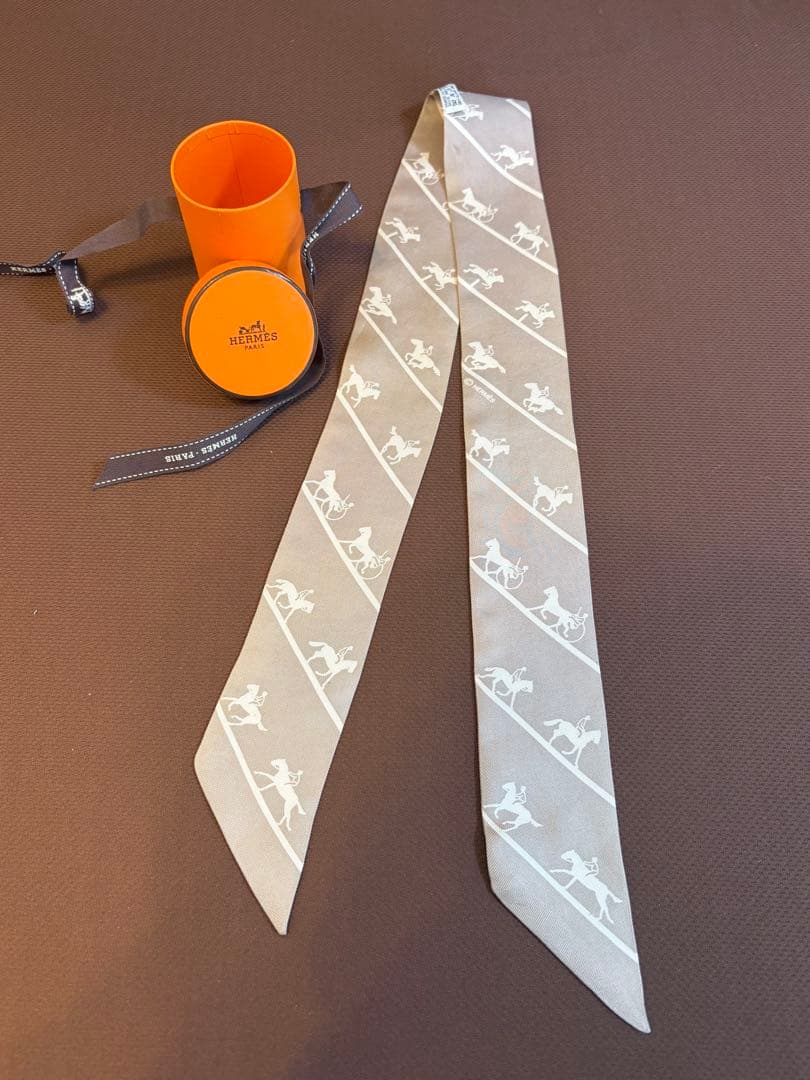 【美品】HERMES ツイリー エルメスツイリー ヘアーバンド シルクスカーフ