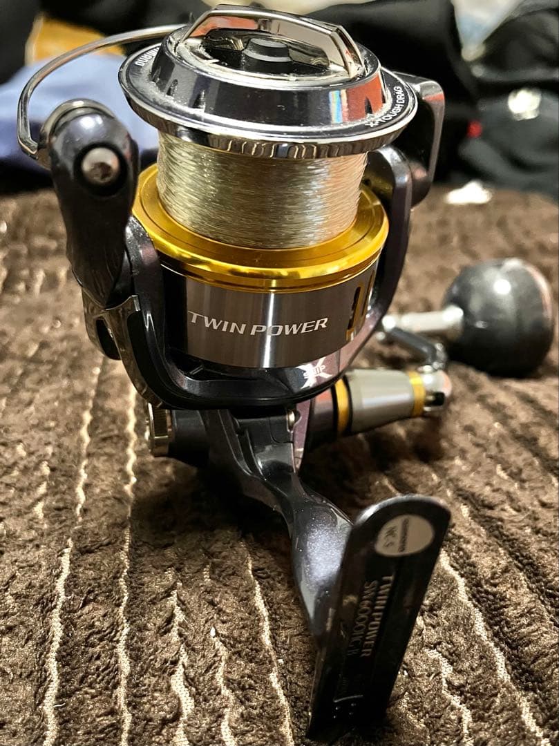 15TWIN POWER SW 6000スピニングリール