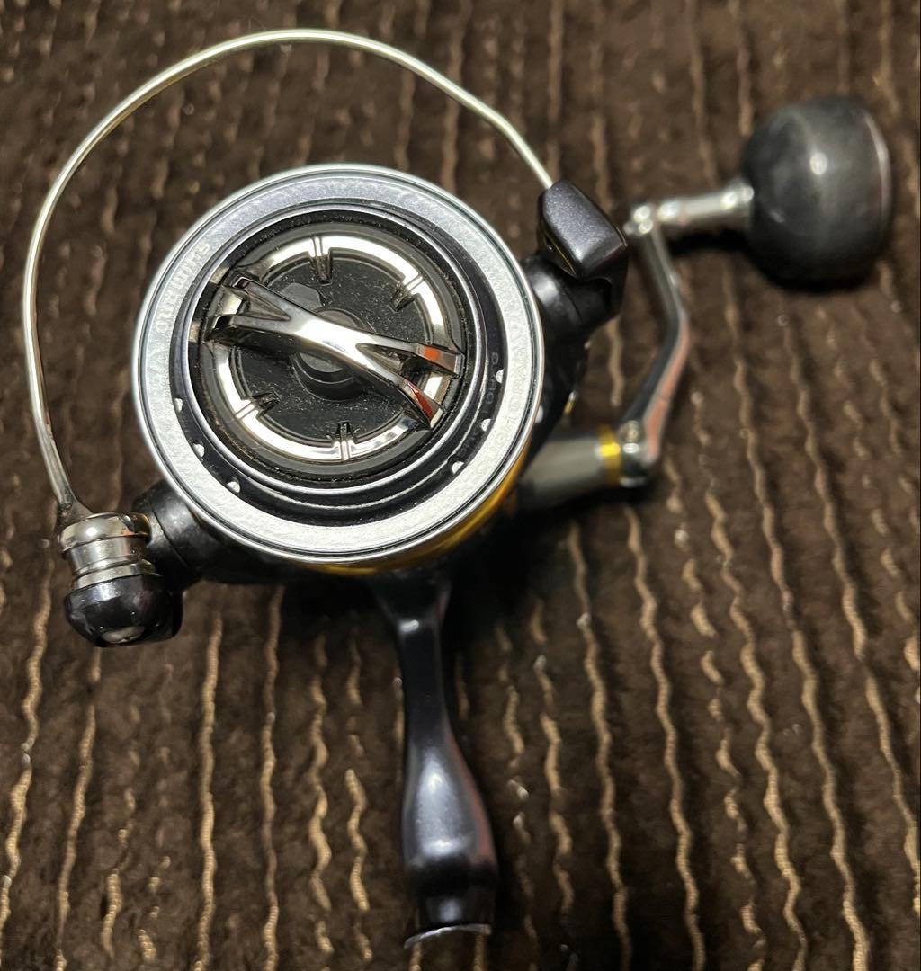 15TWIN POWER SW 6000スピニングリール