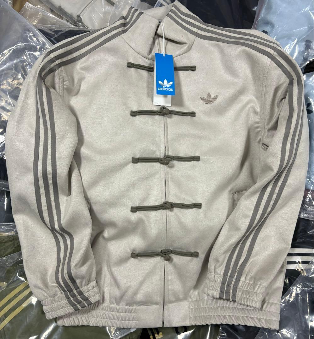 adidasアディダス 中国限定 蛇年トラックジャケッホワイト Mサイズ