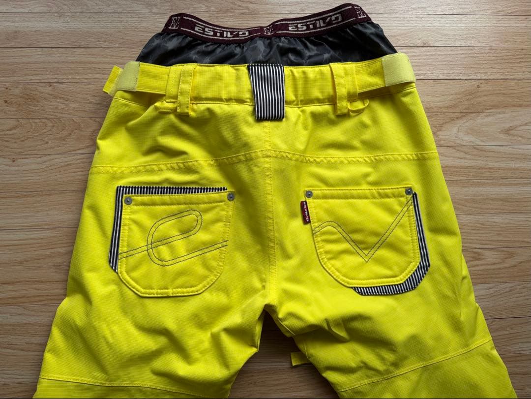 お値下げ‼️【ESTIVO】スノーボードウェアセット⭐︎上下Mサイズ /デニム&黄色