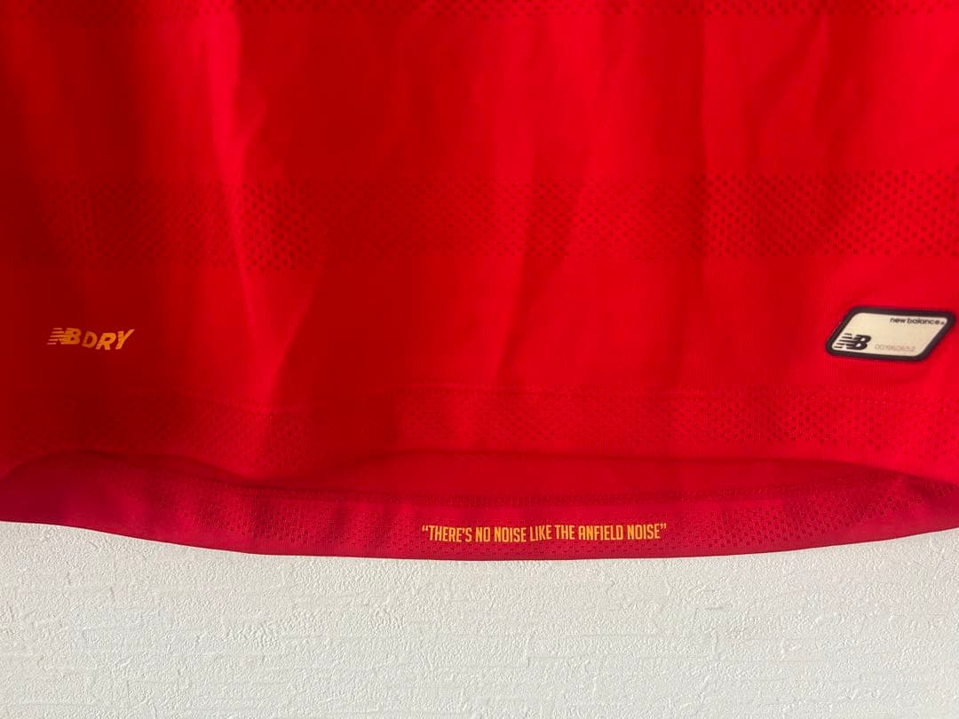 ☆新品☆送料無料☆new balance(ニューバランス)リバプールユニフォーム