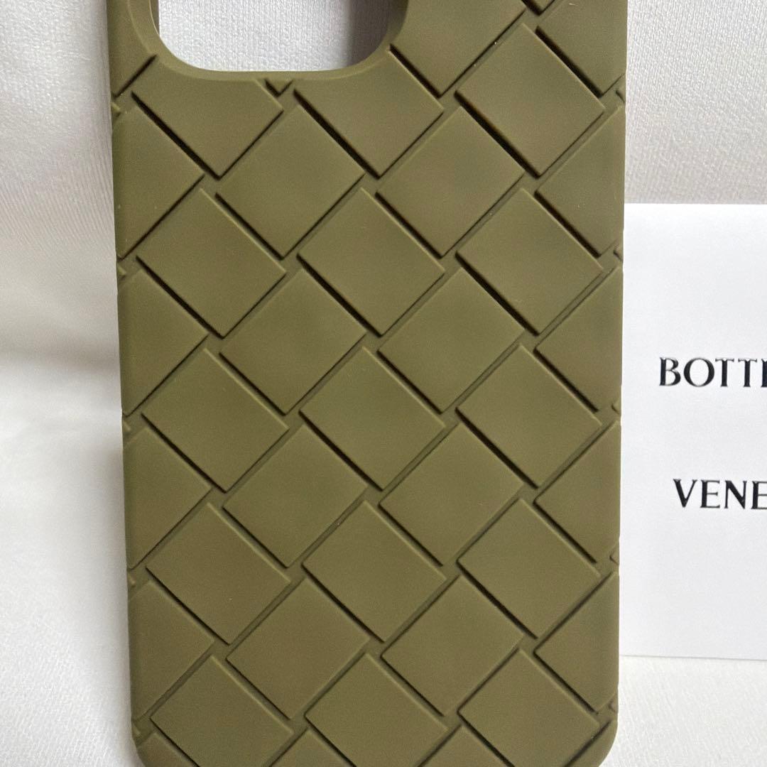 BOTTEGA VENETA iPhone16 pro maxケース　アルガ