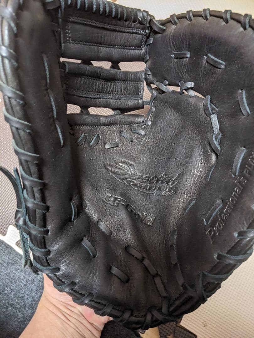プロフェッショナルモデル 軟式グローブ 黒