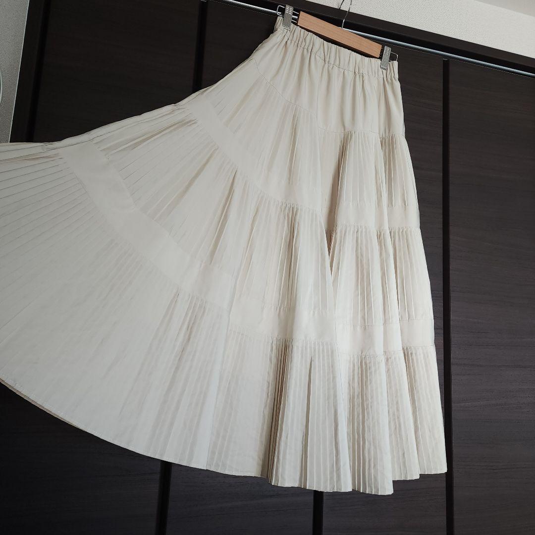 ビアズリー プリーツティアードスカート フリーサイズ ホワイト