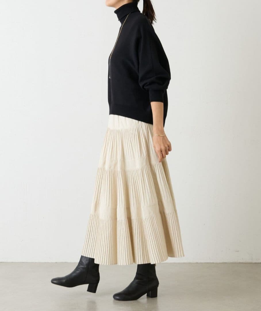 ビアズリー プリーツティアードスカート フリーサイズ ホワイト