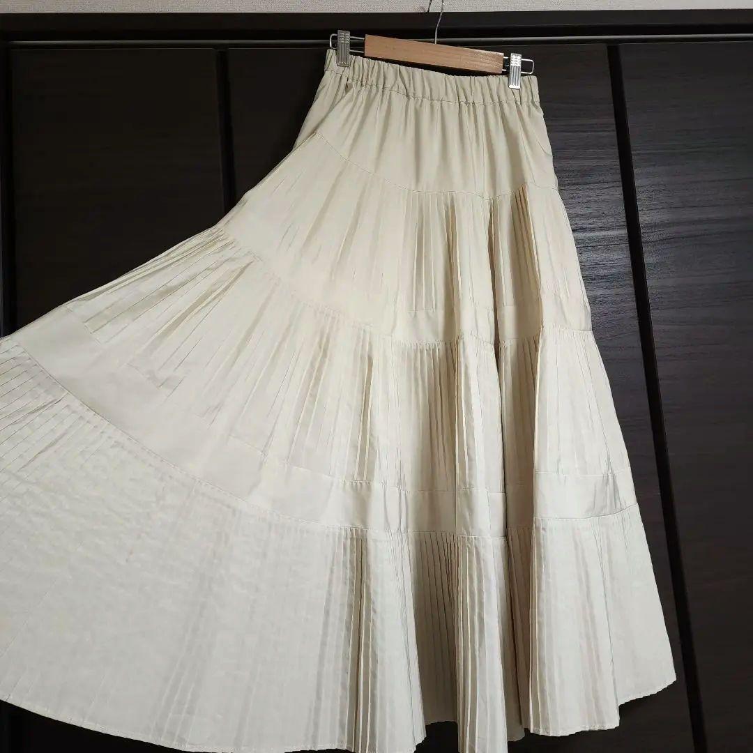 ビアズリー プリーツティアードスカート フリーサイズ ホワイト