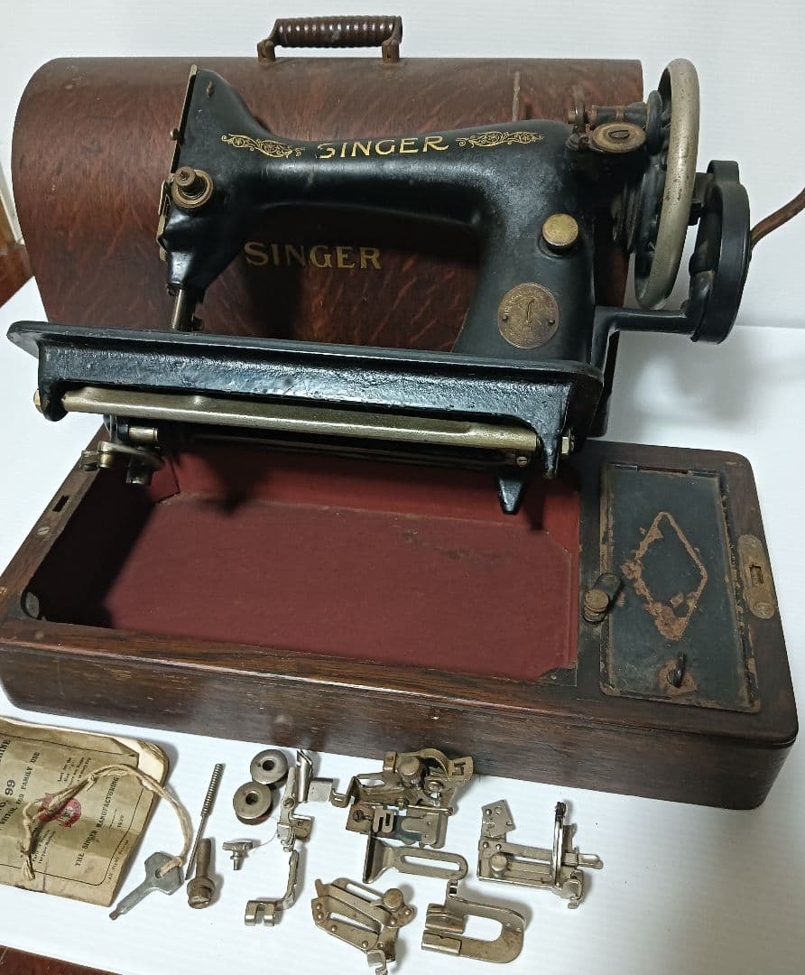 m*k様 アンティーク　SINGER 　手回しミシン　 　木製ケース付き