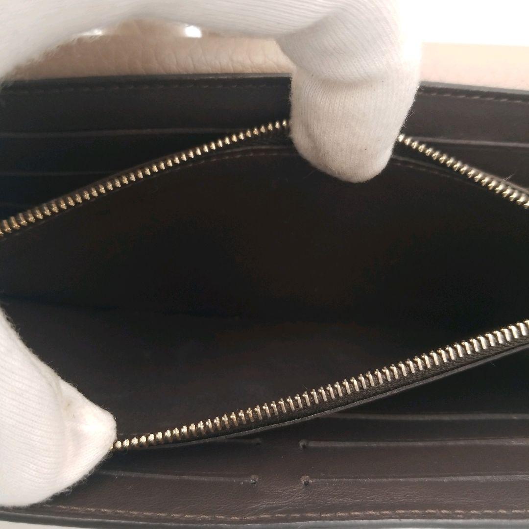 ルイヴィトン　LOUISVUITTON 長財布 ポルトフォイユカプシーヌ