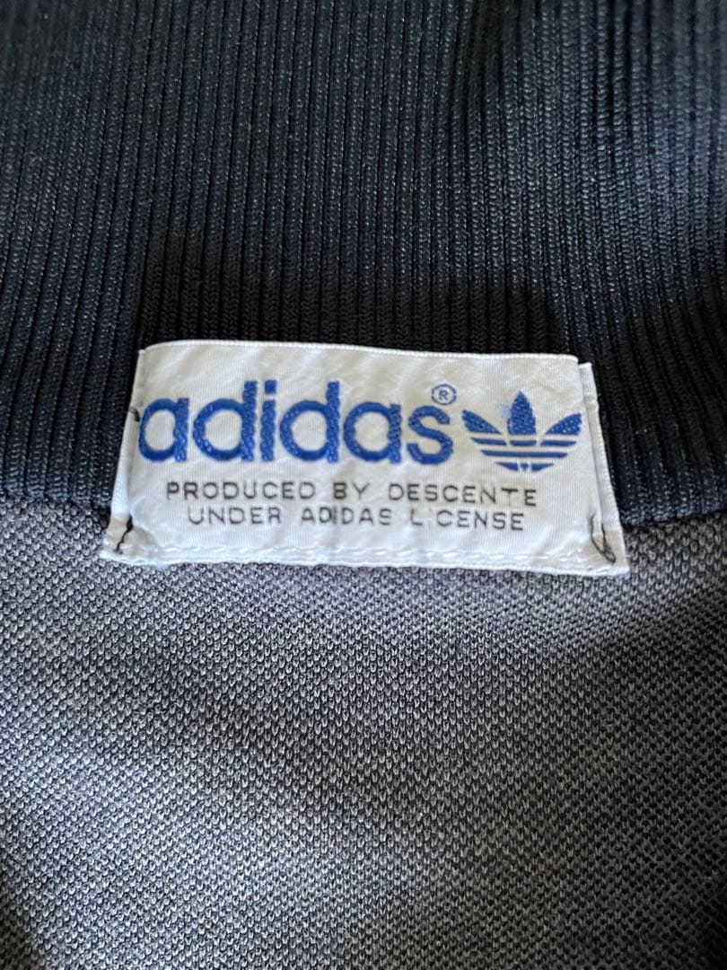 yoyo出品☆ 美品 80s アディダス 刺繍 トラックジャケット 4号